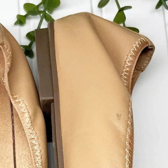 Vionic Tan/Camel Spark Zelda Orthopedic Loafers with Bow Detail Women's Size 7 - Picture 9 of 9